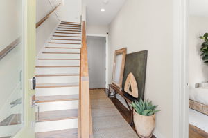 2017 Eastland Ave, Nashville, TN 37206, USA Photo 6