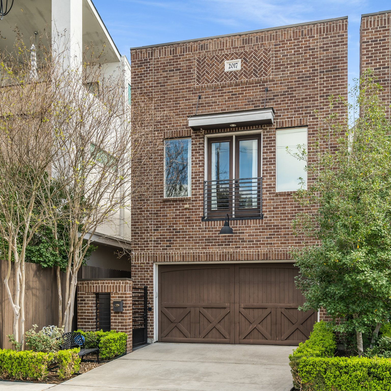 2017 McDuffie St, Houston, TX 77019 Houston Real Estate Media