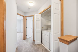 23_Interior