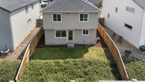  Photo 47