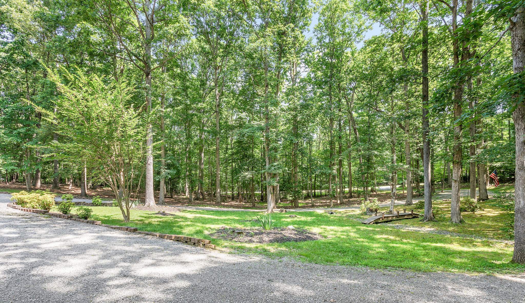 05-Front Yard