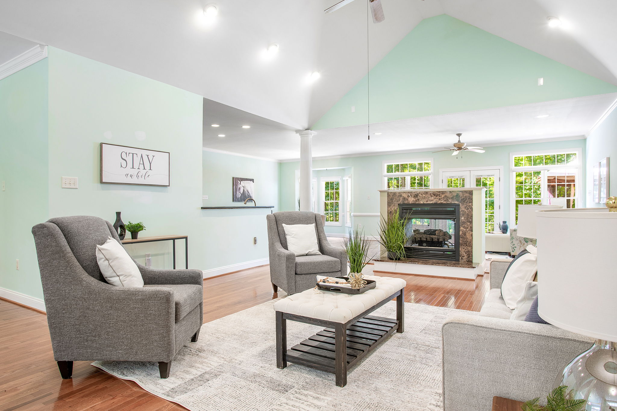 09-Family Room