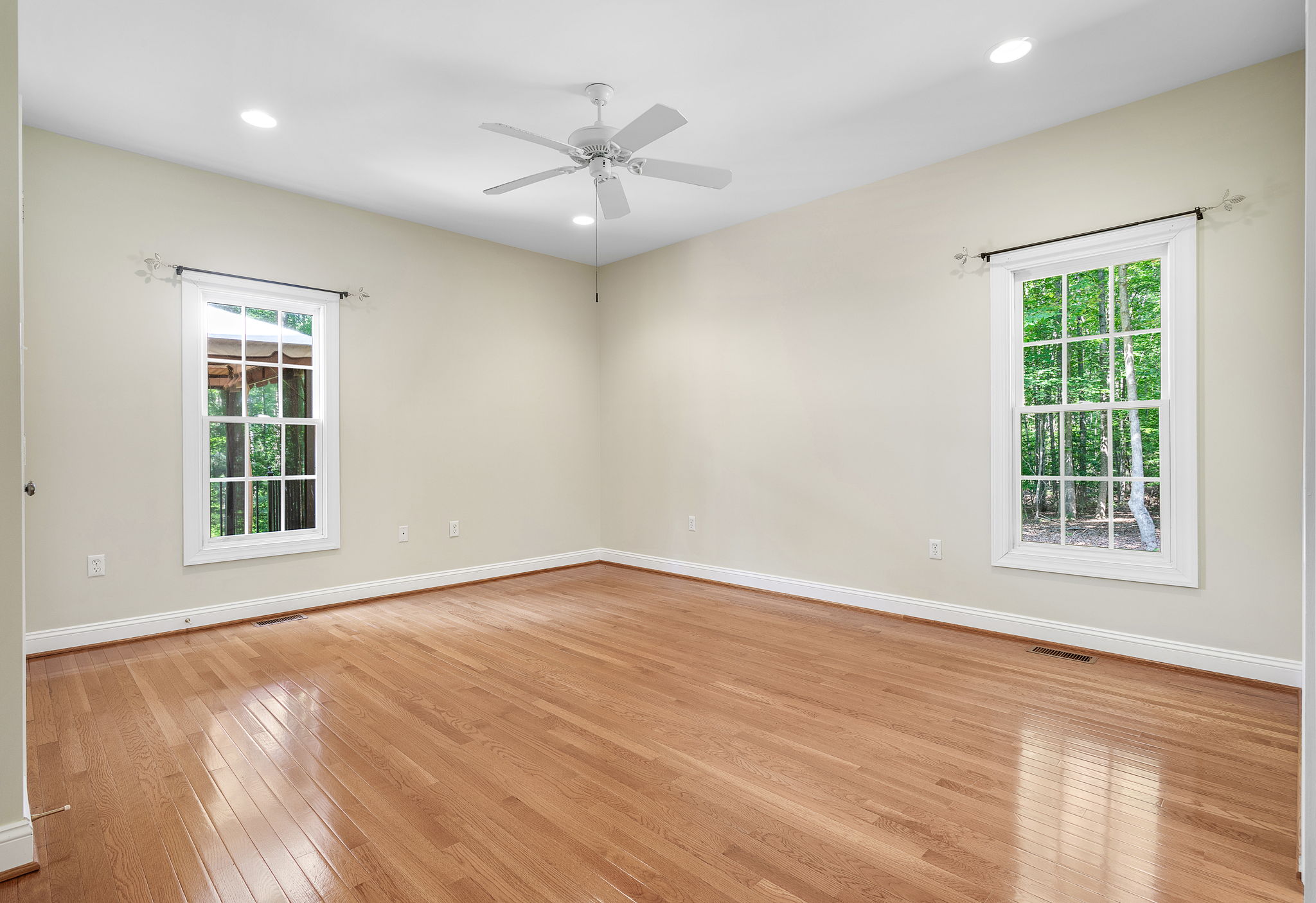 34-Bedroom 2