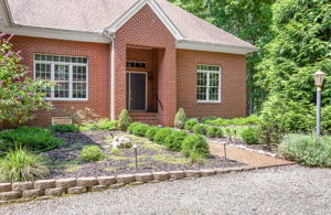 06-Exterior Front