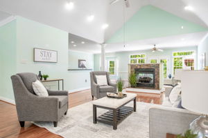 09-Family Room