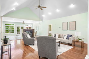 10-Family Room