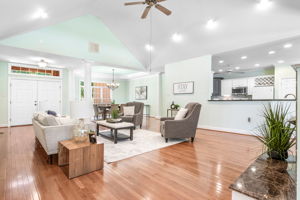 12-Family Room