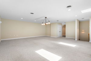40-Bonus Room