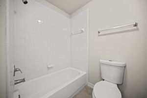  Photo 34