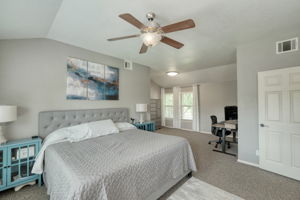 Primary Bedroom/Sitting Area