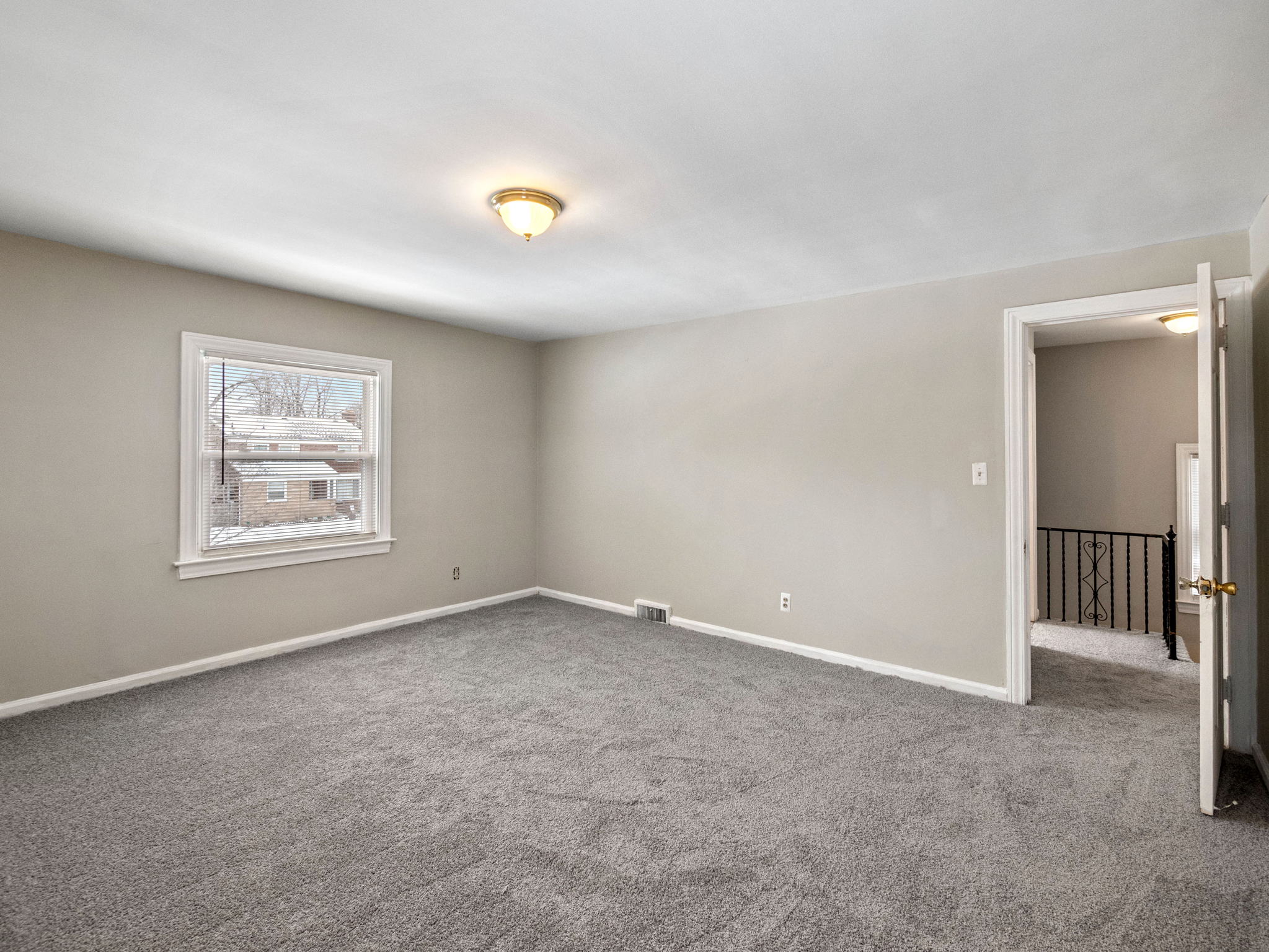 20180 Canterbury Rd, Detroit, MI 48221, USA Photo 18