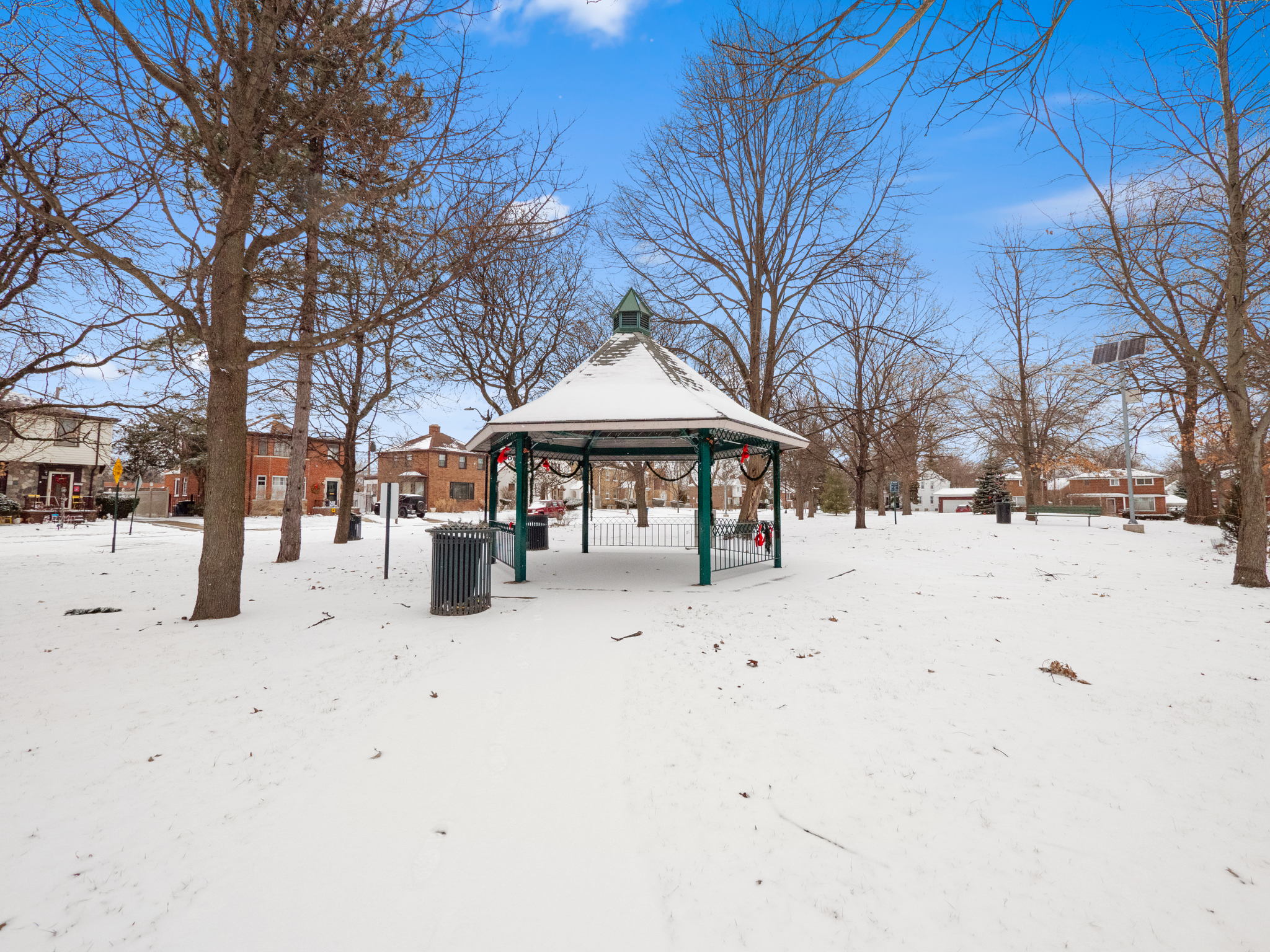 20180 Canterbury Rd, Detroit, MI 48221, USA Photo 9