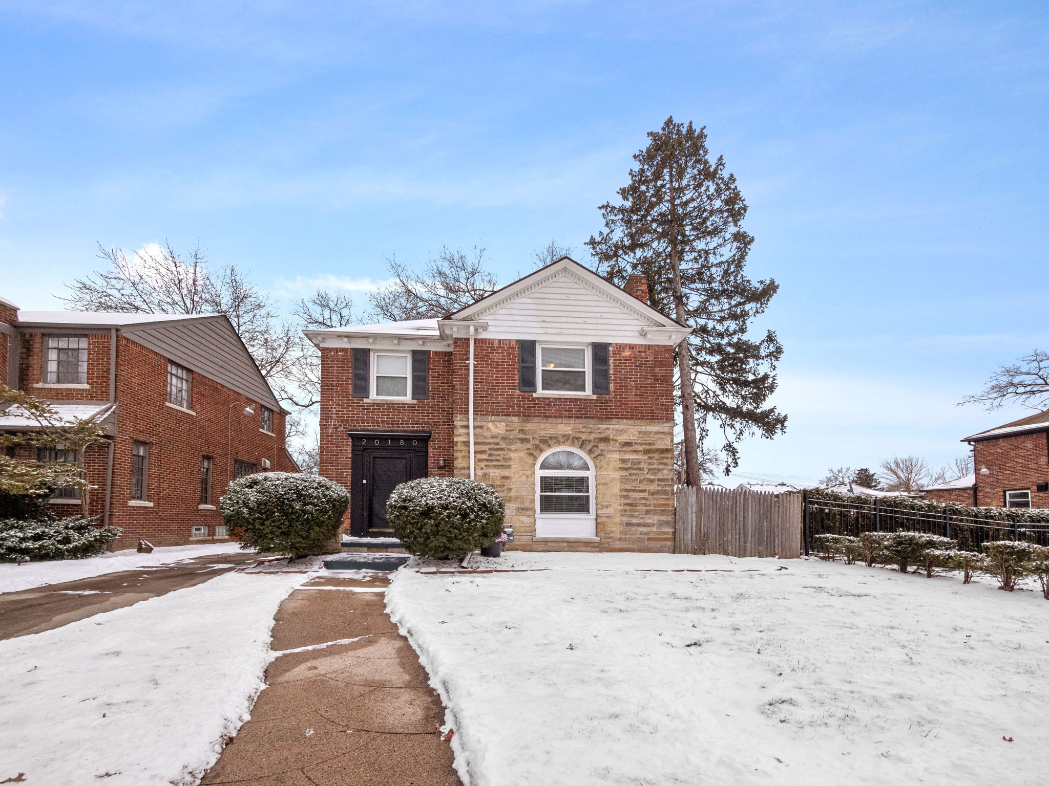 20180 Canterbury Rd, Detroit, MI 48221, USA