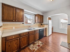 20180 Canterbury Rd, Detroit, MI 48221, USA Photo 12