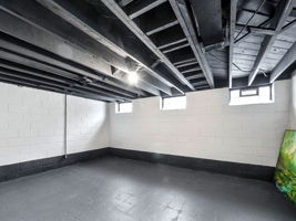20180 Canterbury Rd, Detroit, MI 48221, USA Photo 28