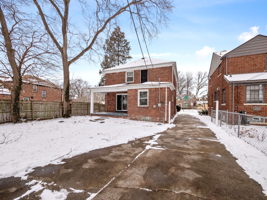 20180 Canterbury Rd, Detroit, MI 48221, USA Photo 4