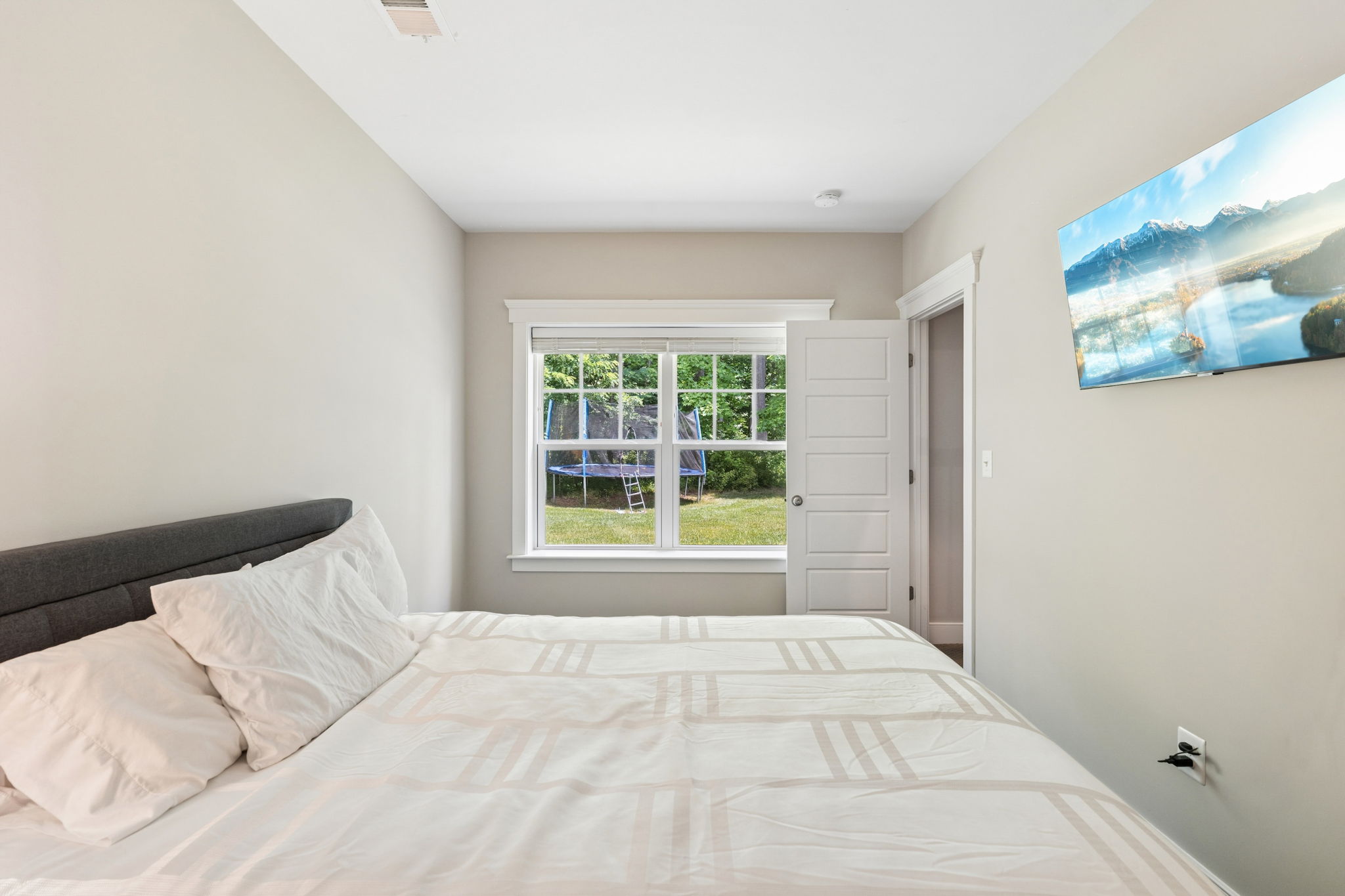 Basil Hall 125