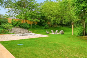  Photo 71