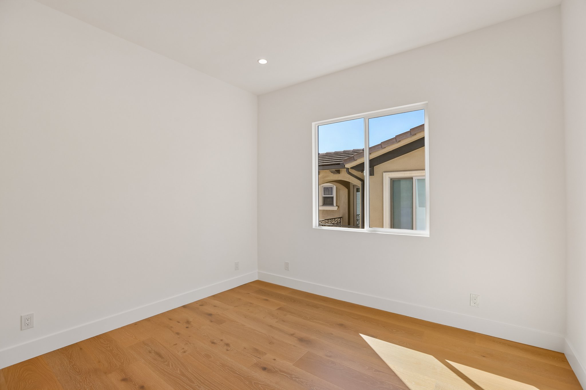 Huntington Ln-S0810-035.jpg