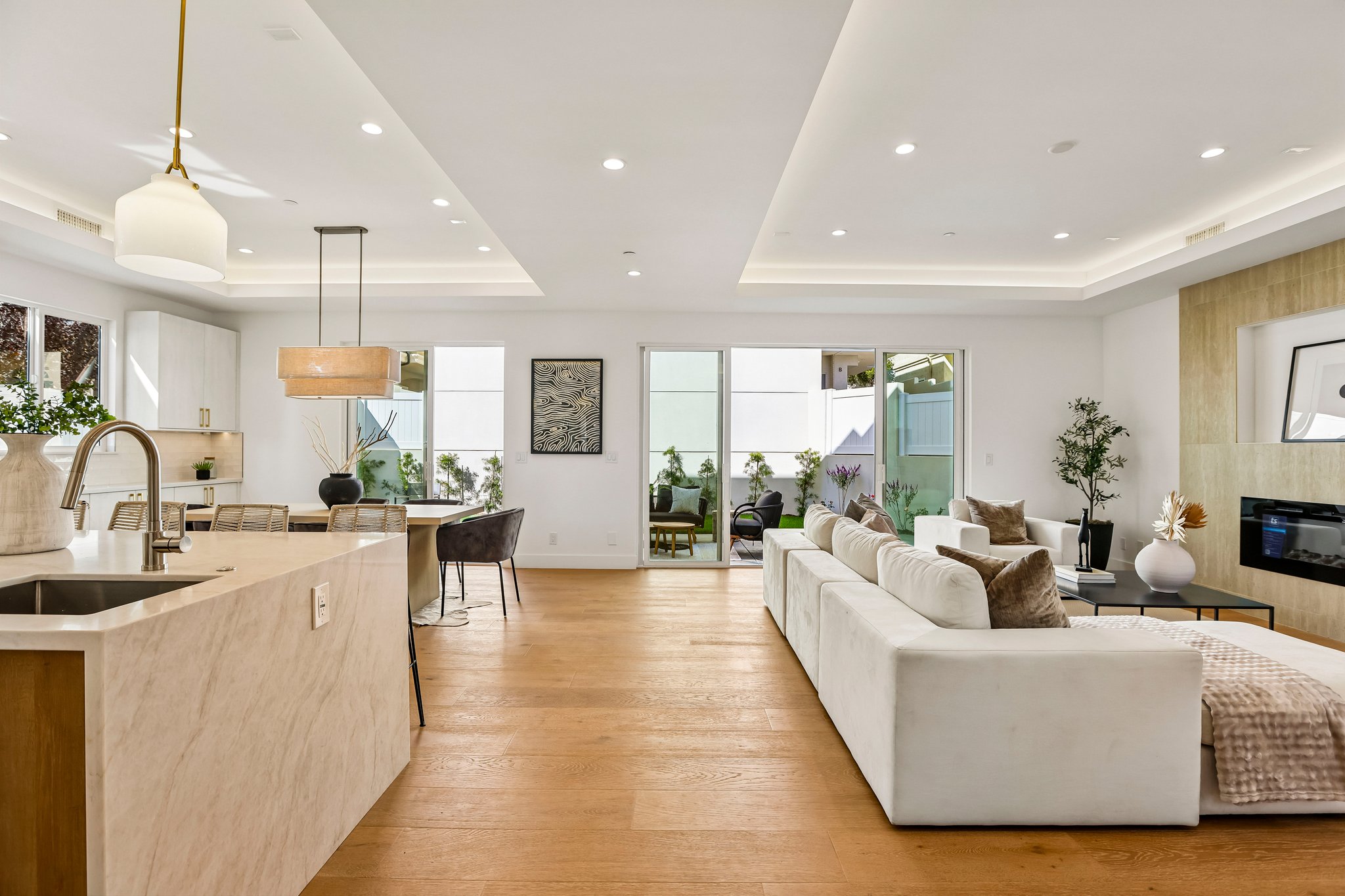 Huntington Ln-S1010-1-005.jpg