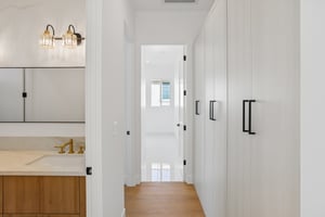 Huntington Ln-S0810-050.jpg
