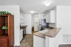 Thurmond Ave-S0905-012.jpg