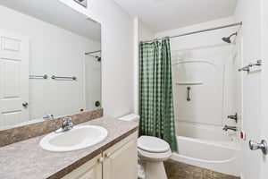 Thurmond Ave-S0905-022.jpg