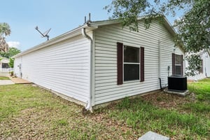 Thurmond Ave-S0905-027.jpg