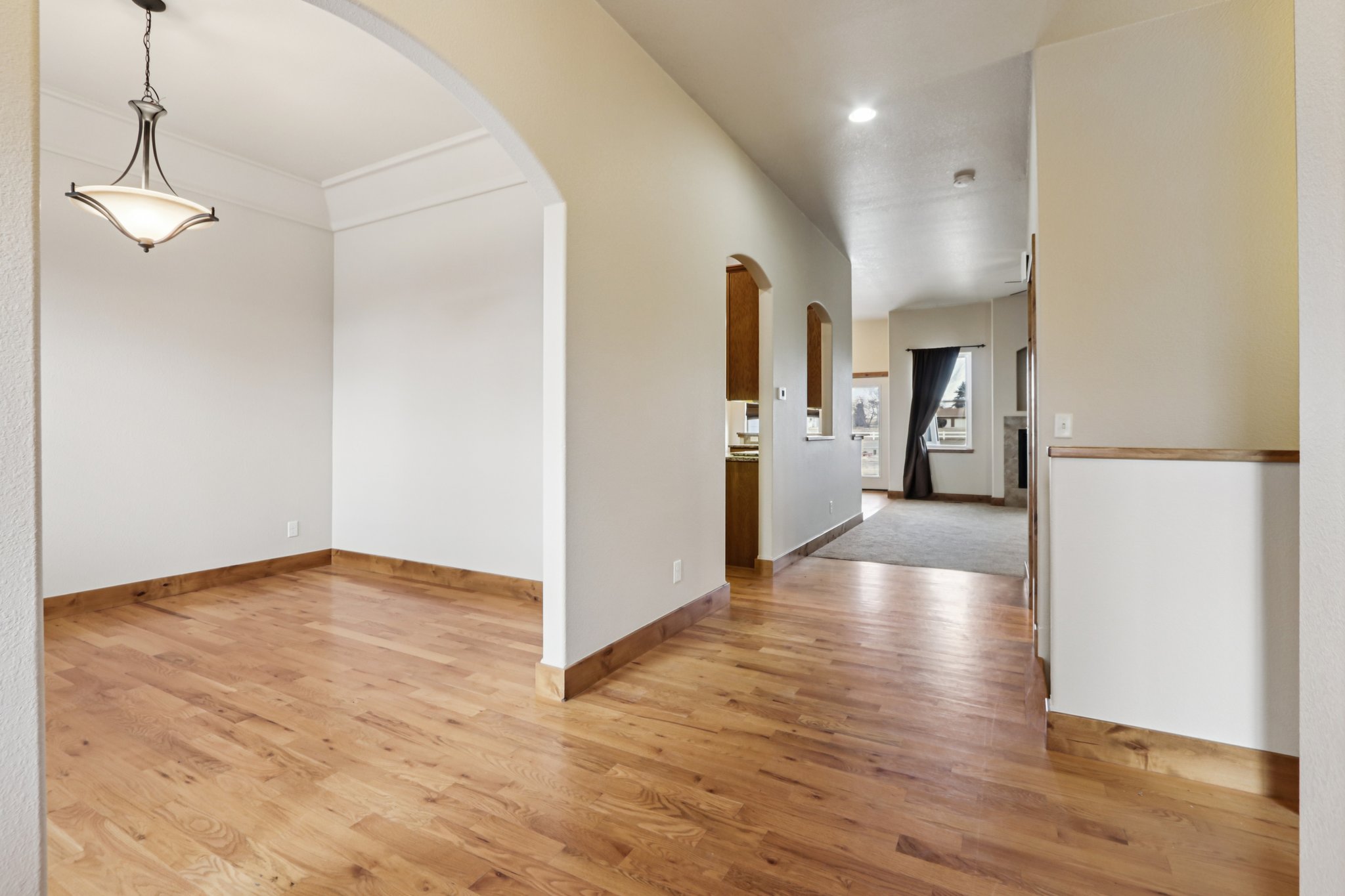 Leola Way-S1802-007.jpg