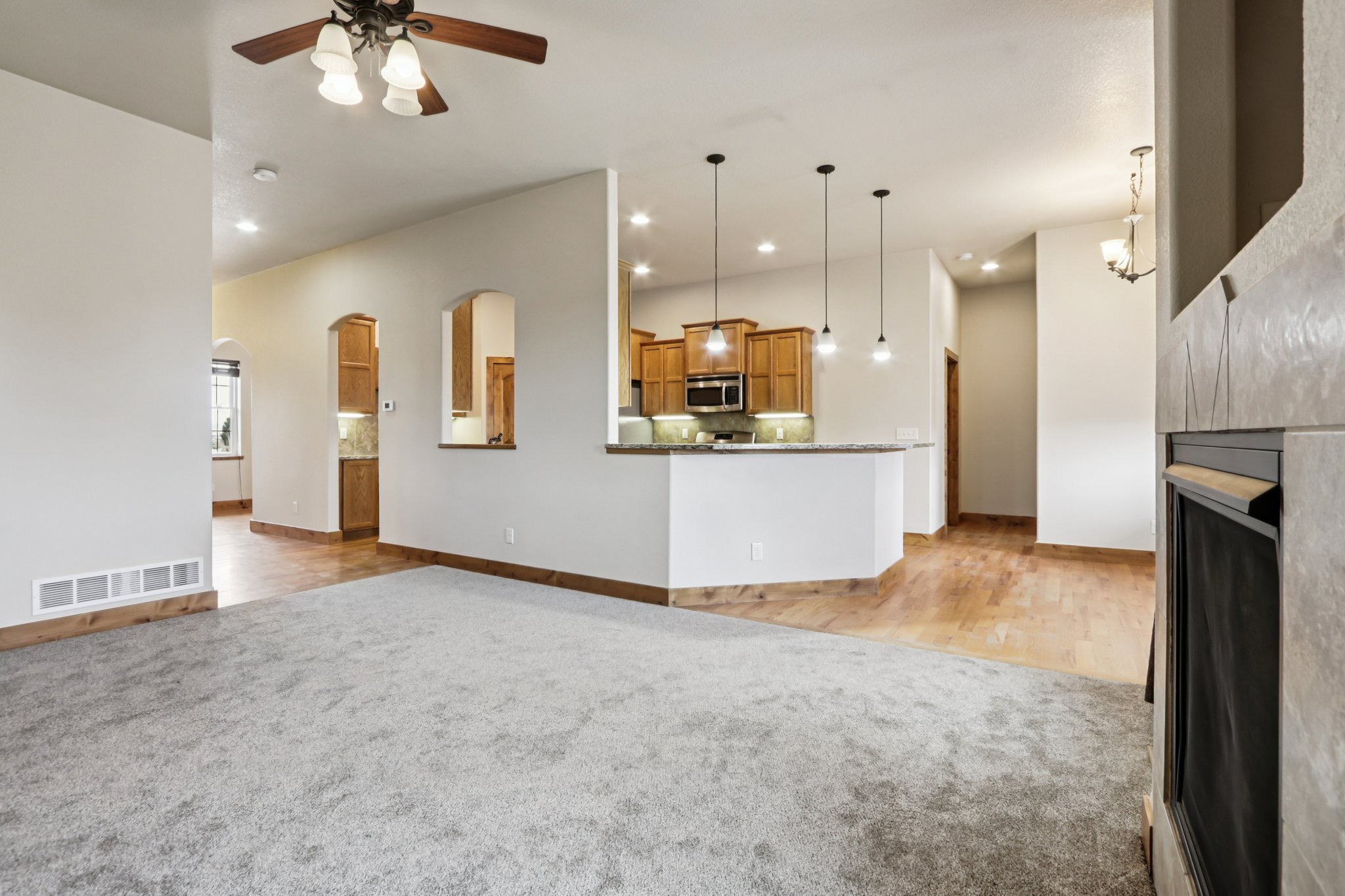 Leola Way-S1802-014.jpg