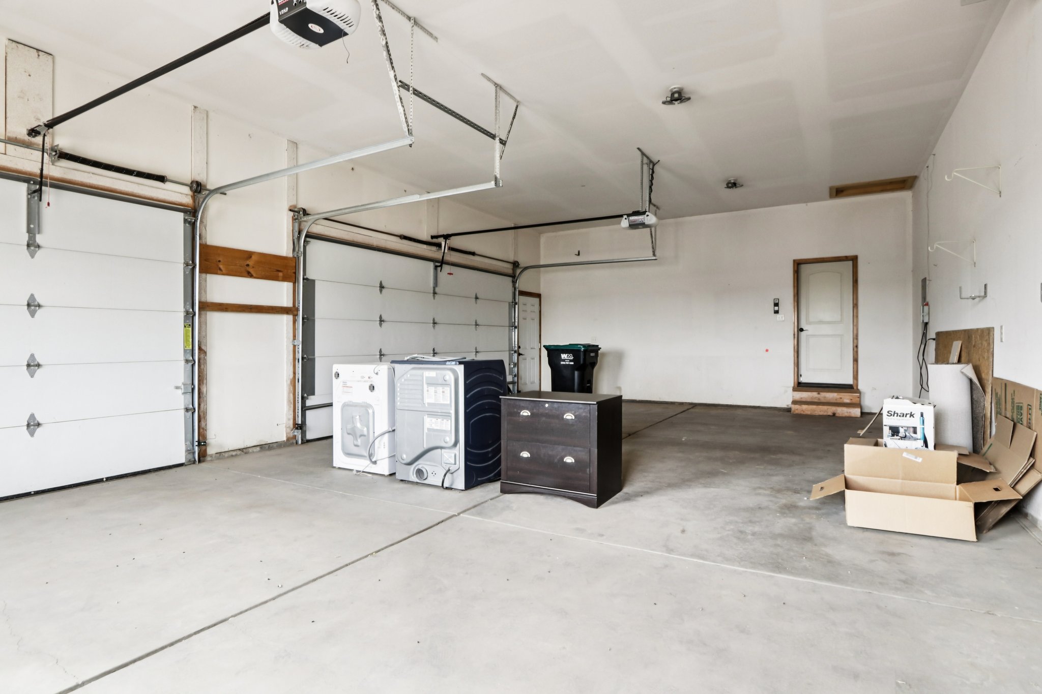 Leola Way-S1802-043.jpg