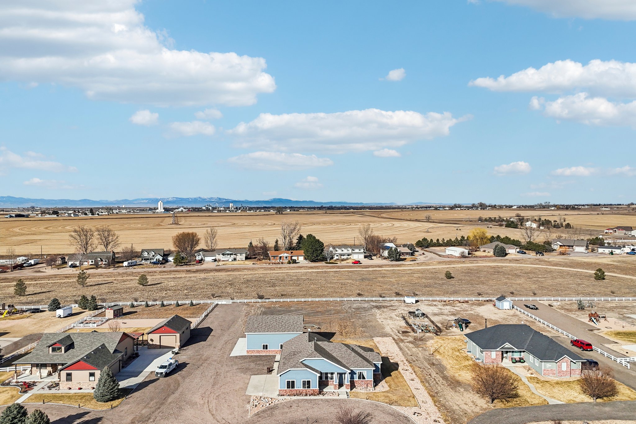 Leola Way-S1902-1-005.jpg