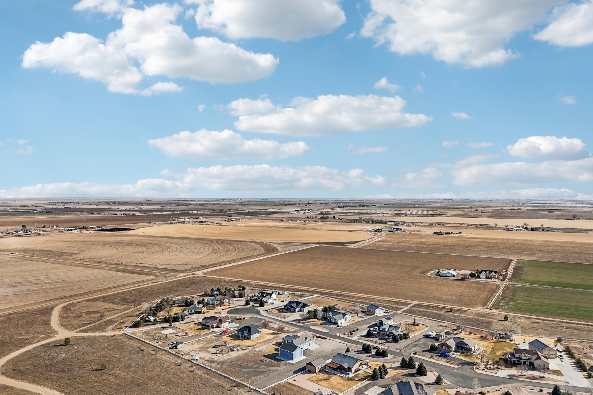 Leola Way-S1902-1-017.jpg