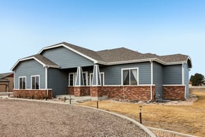 Leola Way-S1802-003.jpg