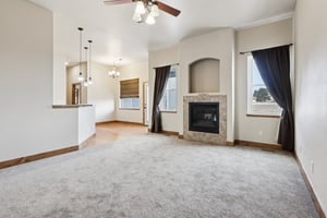 Leola Way-S1802-013.jpg