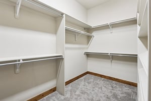 Leola Way-S1802-034.jpg