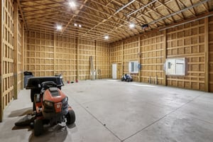 Leola Way-S1802-051.jpg