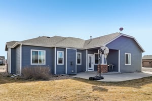 Leola Way-S1802-053.jpg