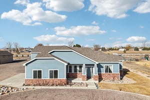 Leola Way-S1902-1-001.jpg