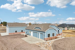 Leola Way-S1902-1-004.jpg