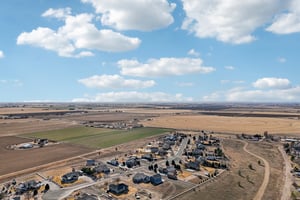 Leola Way-S1902-1-015.jpg