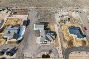 Leola Way-S1902-1-021.jpg
