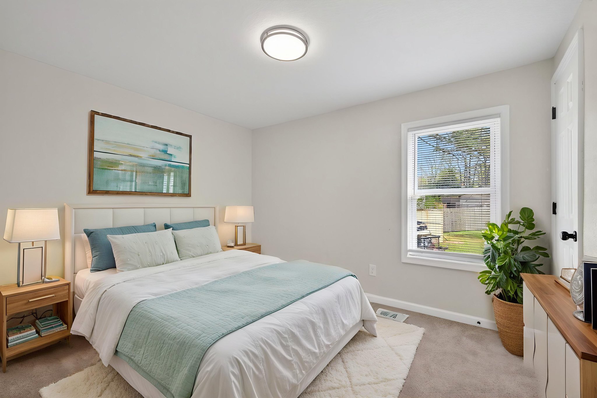 202-41 virtually staged.jpeg