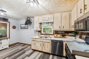 Local_Flavor_Films-202_Cedar_Valley_Ct_Canton_GA-156.jpg