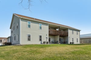 Douglas Dr-S0904-033.jpg