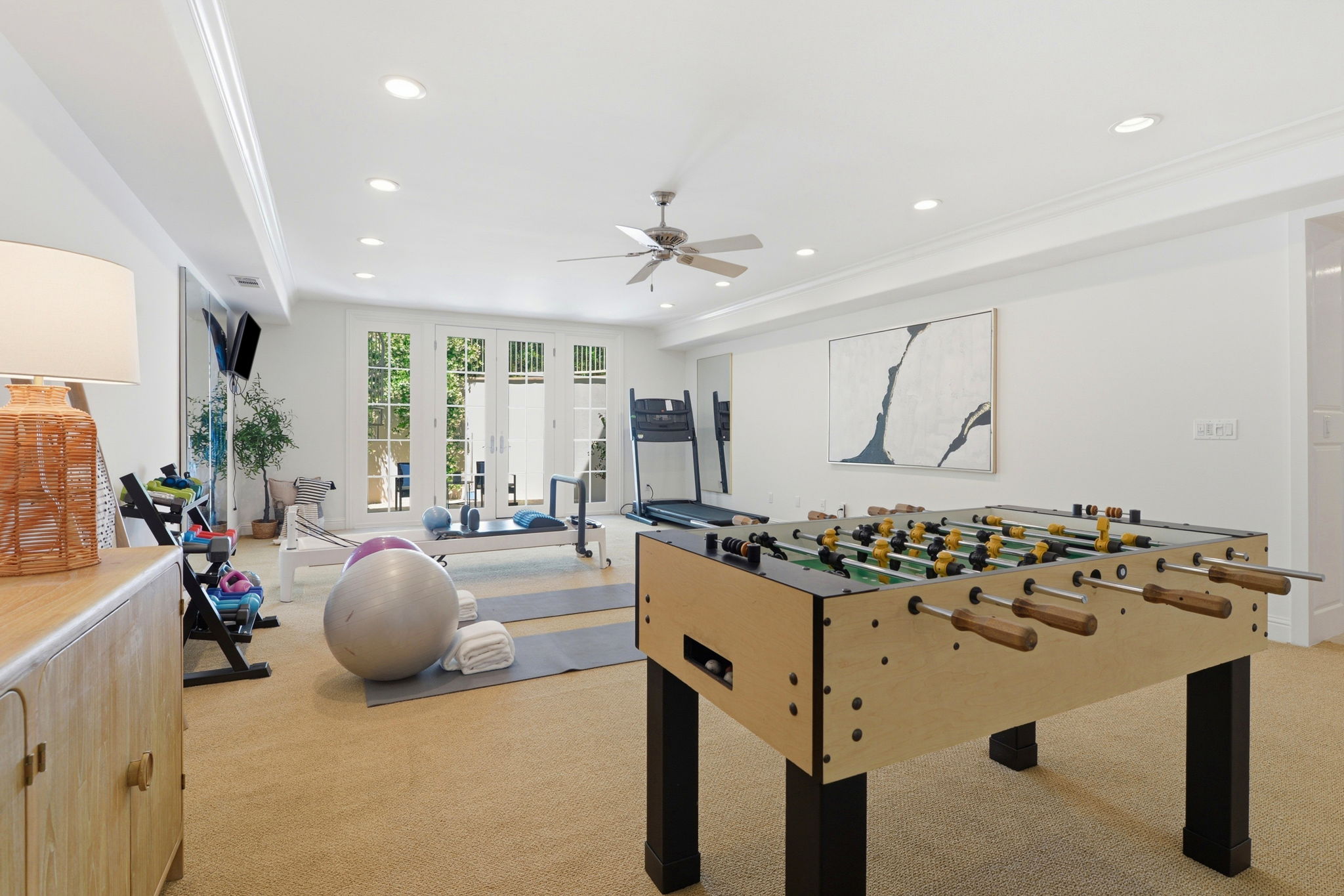 Lower Level Recreation Room