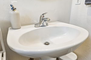  Photo 35