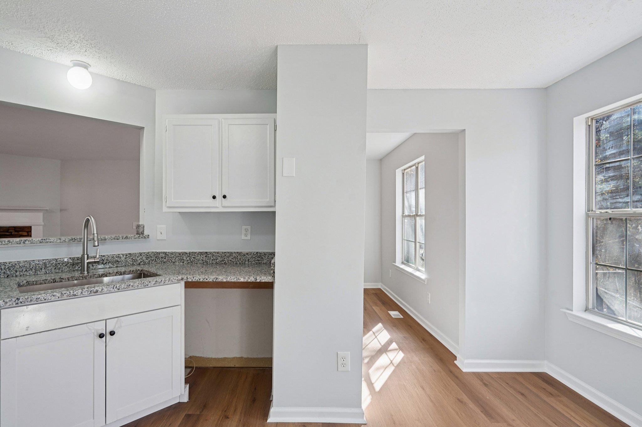 Lost Lake Way-S0302-013.jpg