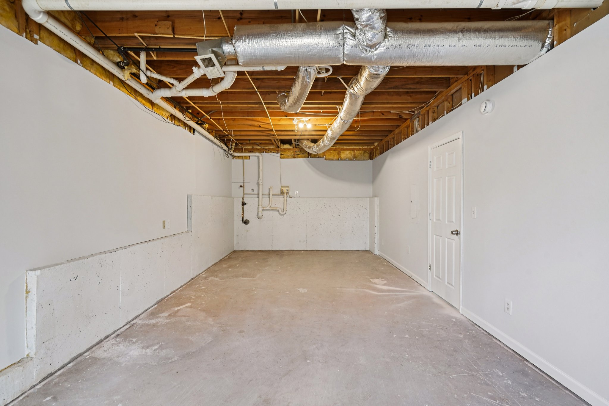 Lost Lake Way-S0302-027.jpg