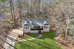 Lost Lake Way-S0402-002.jpg